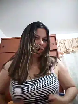 Snapshot of Carliina_Soussa chatting on September 2025 12:12:02 AM Carliina Soussa online show from September 2025 12:12:02 AM