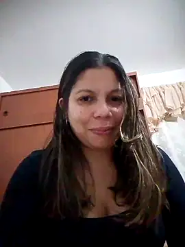Snapshot of Carliina_Soussa chatting on September 2025 11:18:02 PM Carliina Soussa online show from September 2025 11:18:02 PM