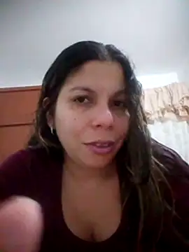 Snapshot of Carliina_Soussa chatting on October 2025 11:16:02 PM Carliina Soussa online show from October 2025 11:16:02 PM