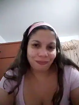 Snapshot of Carliina_Soussa chatting on November 2025 03:05:01 AM Carliina Soussa online show from November 2025 03:05:01 AM