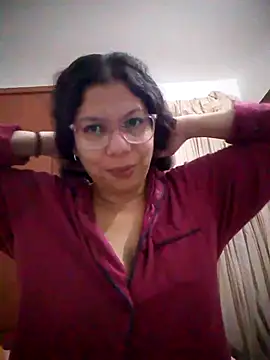 Carliina Soussa online show from March 2026 12:58:01 AM