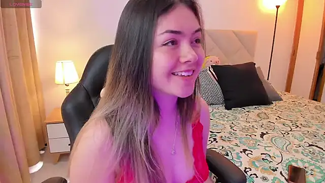 Lau Bee online show from March 2025 02:55:02 PM