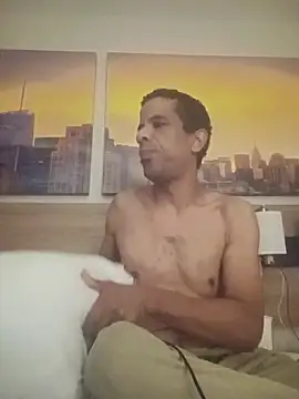 Tjskigh online show from October 2025 02:28:01 AM