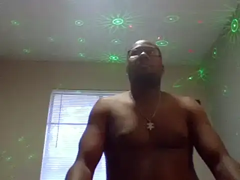 Snapshot of littbbc chatting on December 2024 02:22:02 PM littbbc online show from December 2024 02:22:02 PM