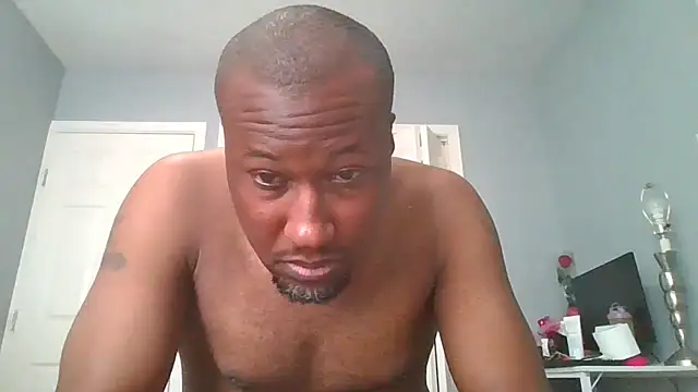 Snapshot of littbbc chatting on March 2026 04:11:02 PM littbbc online show from March 2026 04:11:02 PM