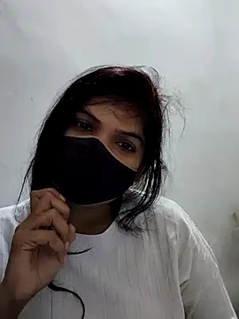 Snapshot of illay_love chatting on February 2025 07:21:01 AM illay love online show from February 2025 07:21:01 AM
