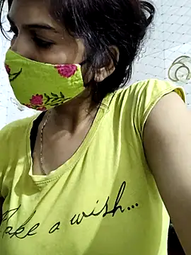 Snapshot of illay_love chatting on February 2025 12:47:01 PM illay love online show from February 2025 12:47:01 PM