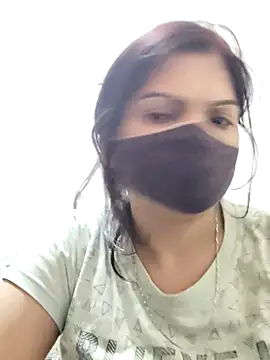 Snapshot of illay_love chatting on March 2025 11:06:02 AM illay love online show from March 2025 11:06:02 AM
