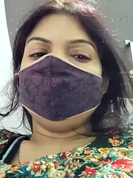 Snapshot of illay_love chatting on March 2025 03:17:01 AM illay love online show from March 2025 03:17:01 AM