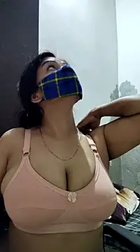 Snapshot of illay_love chatting on March 2025 02:40:02 AM illay love online show from March 2025 02:40:02 AM