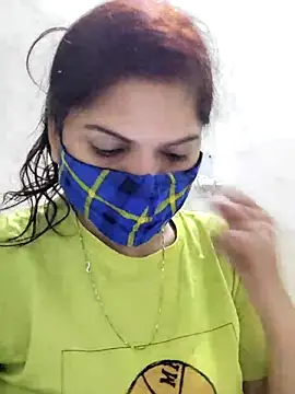 Snapshot of illay_love chatting on March 2025 11:33:02 AM illay love online show from March 2025 11:33:02 AM