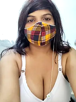 Snapshot of illay_love chatting on October 2025 08:12:01 AM illay love online show from October 2025 08:12:01 AM