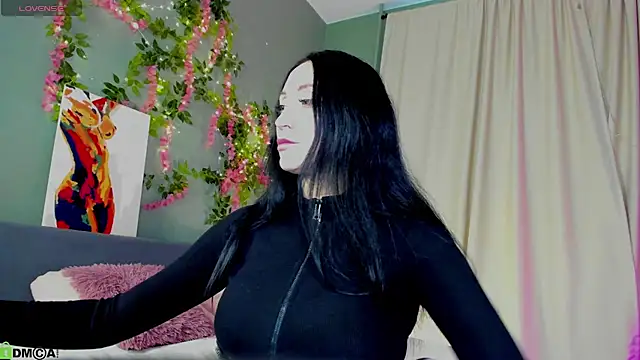 Margaret Clark  online show from April 2026 11:38:01 AM