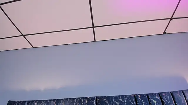 Sophia Lemos online show from September 2025 01:24:02 PM