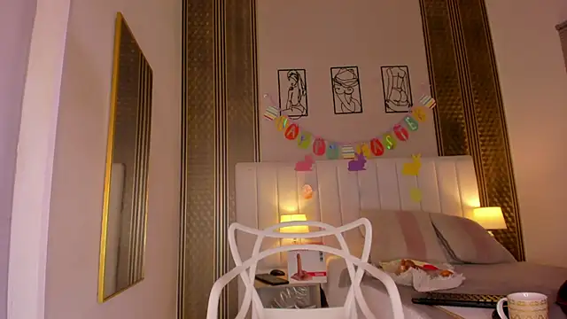 zoe sky  online show from April 2026 11:18:02 AM