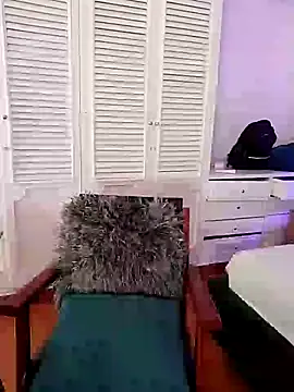 Adel Nesbiit online show from February 2026 07:26:02 PM