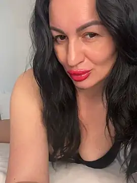 Helena7077 online show from April 2026 12:48:02 PM