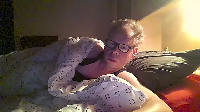 kinkyslet8 online show from September 2025 04:50:01 AM