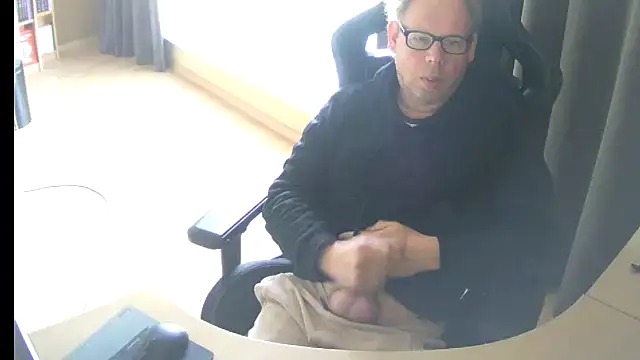 Snapshot of kinkyslet8 chatting on March 2026 10:26:01 AM kinkyslet8 online show from March 2026 10:26:01 AM