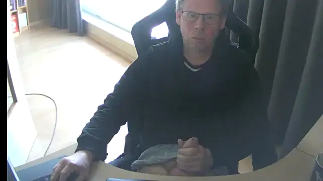 Snapshot of kinkyslet8 chatting on March 2026 02:06:02 PM kinkyslet8 online show from March 2026 02:06:02 PM