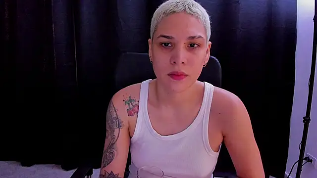 Charlee pink online show from September 2025 01:12:01 PM