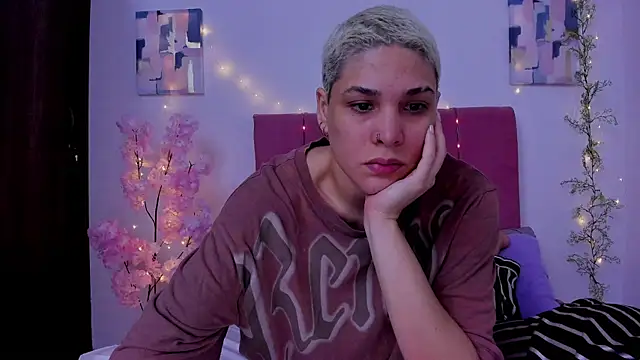 Charlee pink online show from September 2025 02:57:01 AM