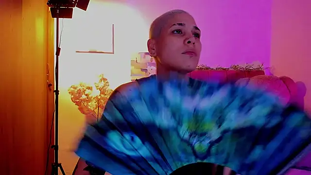 Charlee pink online show from March 2026 08:19:01 AM