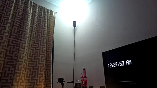 ChillzPnp online show from November 2025 06:28:01 AM