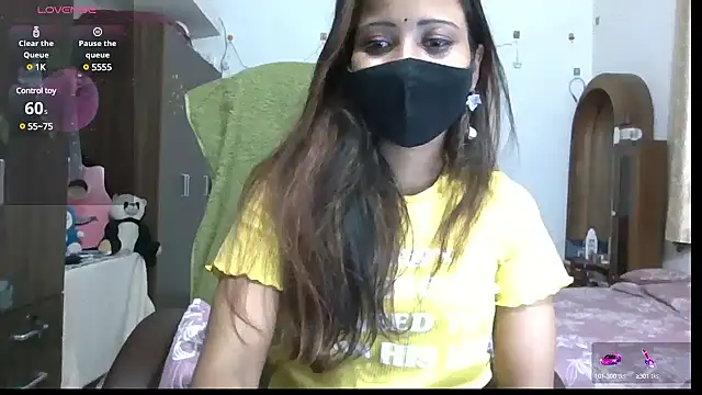 Snapshot of Cute-Tara chatting on February 2025 05:38:01 AM Cute-Tara online show from February 2025 05:38:01 AM