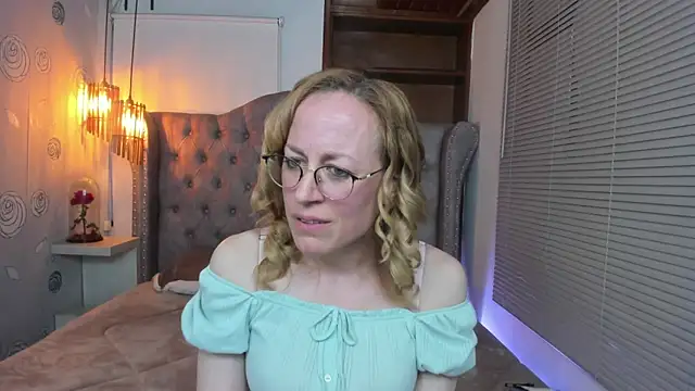 Snapshot of SammySanders chatting on February 2025 11:12:02 PM SammySanders online show from February 2025 11:12:02 PM