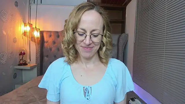 Snapshot of SammySanders chatting on March 2025 11:20:01 PM SammySanders online show from March 2025 11:20:01 PM