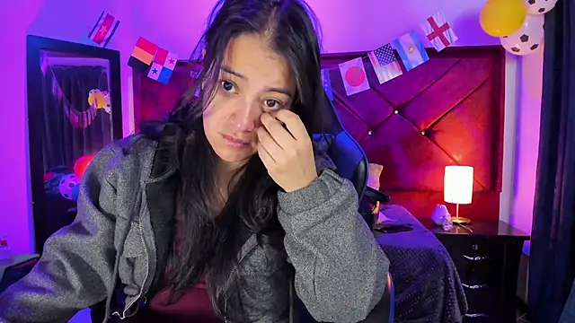 Julietacollins06 online show from July 2026 12:55:01 PM
