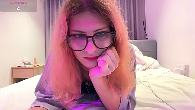 Alice Pinkhead online show from July 2026 09:37:02 AM