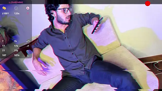 Nicholasrodrii online show from December 2024 01:46:01 AM