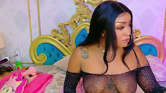 Snapshot of SalomeRestrepo chatting on July 2026 03:15:01 AM SalomeRestrepo online show from July 2026 03:15:01 AM