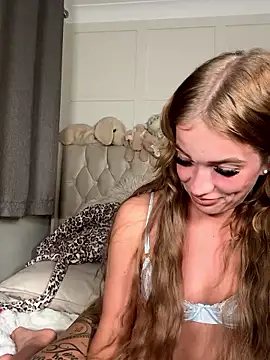 Snapshot of cydneyxox chatting on January 2026 09:53:02 PM cydneyxox online show from January 2026 09:53:02 PM