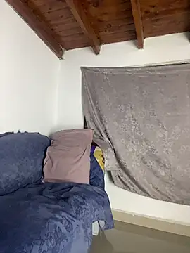 AndresSmith   online show from April 2026 08:48:01 AM