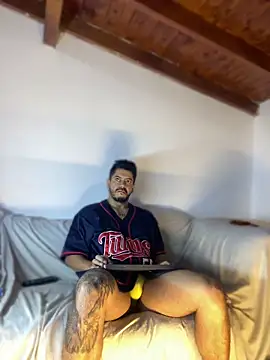 AndresSmith   online show from April 2026 10:43:02 AM