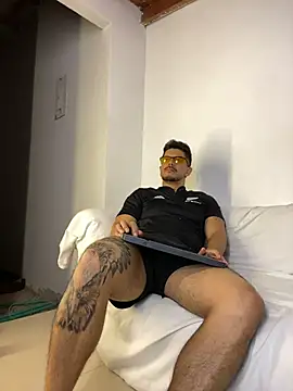 AndresSmith   online show from July 2026 12:29:02 AM