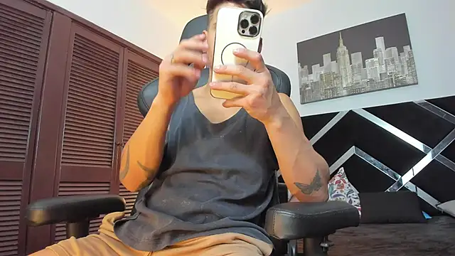 nakedfoam1 online show from March 2026 04:45:02 AM