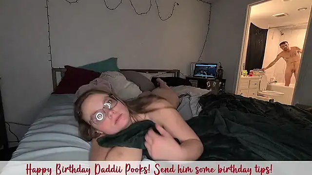 MrandMrsPooks online show from March 2025 11:28:01 AM