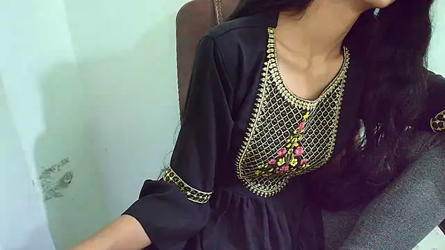 Srabontii online show from March 2025 03:12:01 AM