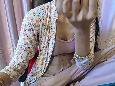 Srabontii online show from October 2025 06:47:01 AM