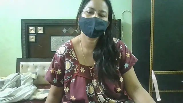 couplesuni online show from August 2026 07:43:01 AM