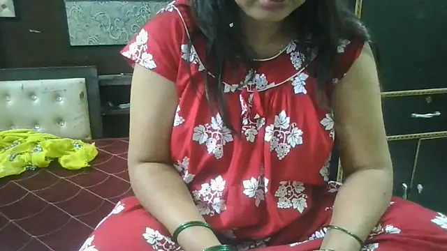 couplesuni online show from August 2026 12:32:02 PM