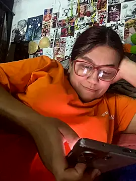 dafne19  online show from October 2025 05:32:02 AM