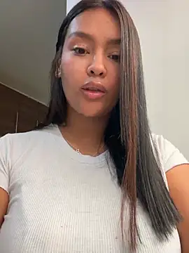  NINA online show from February 2026 10:35:02 PM