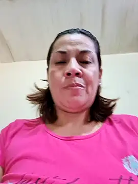 Snapshot of Zaralu_ chatting on May 2026 06:37:01 PM Zaralu online show from May 2026 06:37:01 PM