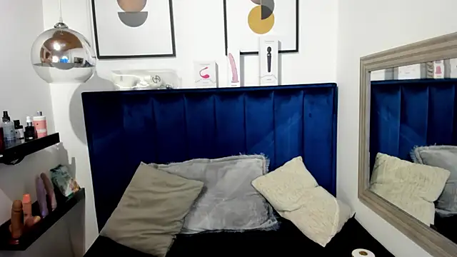 Alaia Cute online show from July 2026 02:37:02 AM