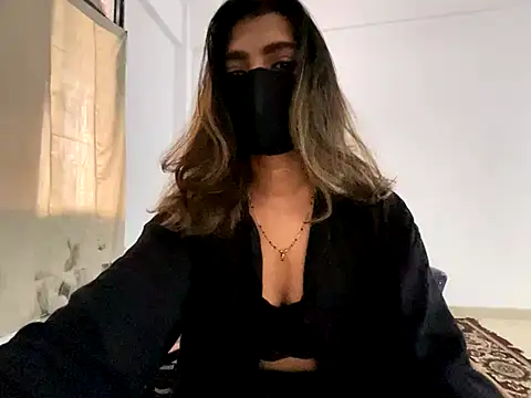 MaYaa  11 online show from December 2024 01:58:02 AM